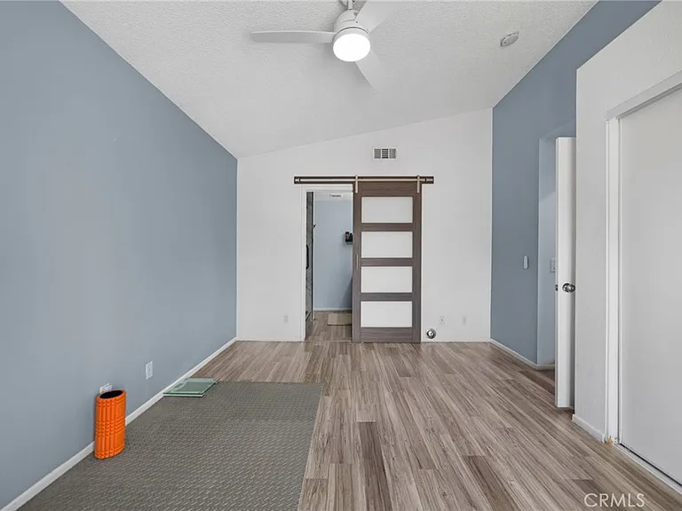 15957 Randall Ave — Photo 12