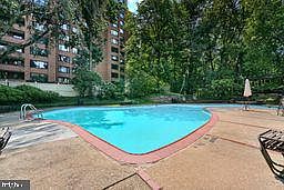 4th image of 111D Cross Keys Rd #111D