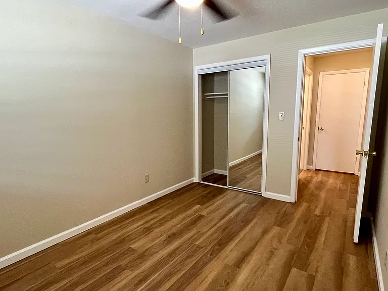 1901 S 1st St #7 — Photo 8