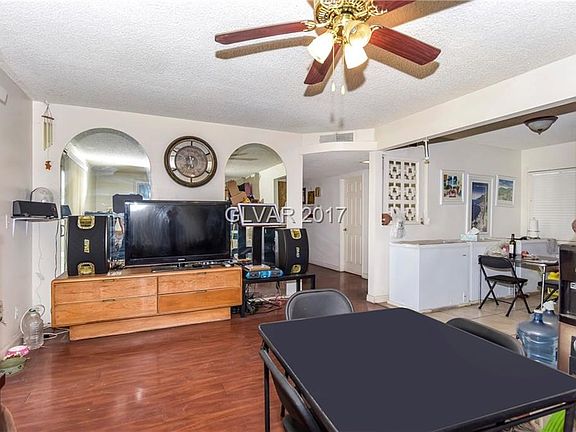5th image of 3708 San Bernardino Ave