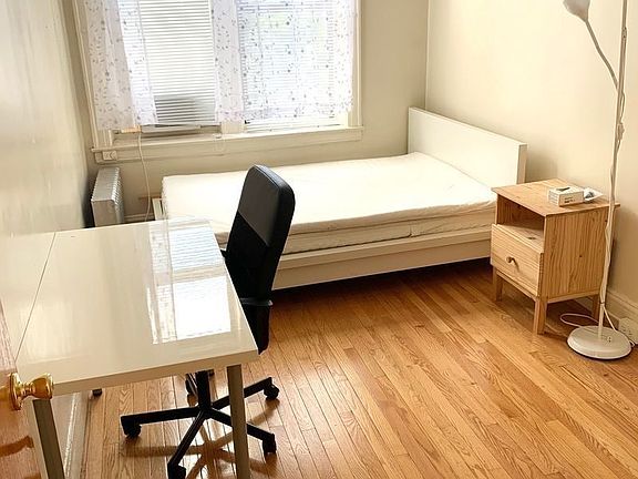 4th image of 32-12 46th St #2B