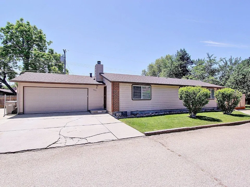 1853 W Malad Ln