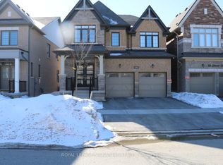 58 Bremner St #Basement, Whitby, ON L1R 0P8