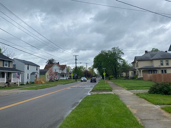 4th image of 70 N 21st St