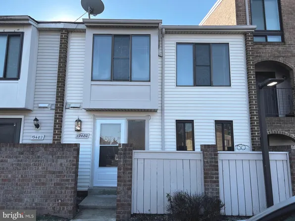 19480 Brassie Pl, Gaithersburg, MD 20886