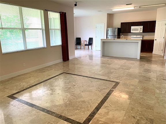 5th image of 963 N Jacks Lake Rd