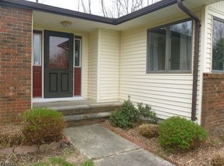 260 Meyer Rd, Branchville, NJ 07826