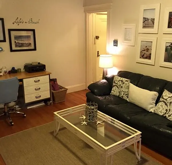 118 Riverway #19 — Photo 1