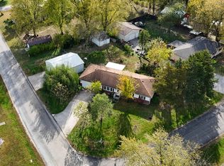 2531 Maplewood Ln, Sedalia, MO 65301