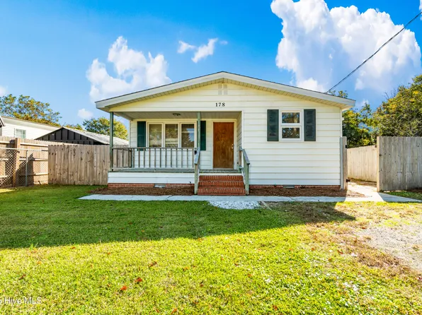 178 Arthur Farm Road, Newport, NC 28570