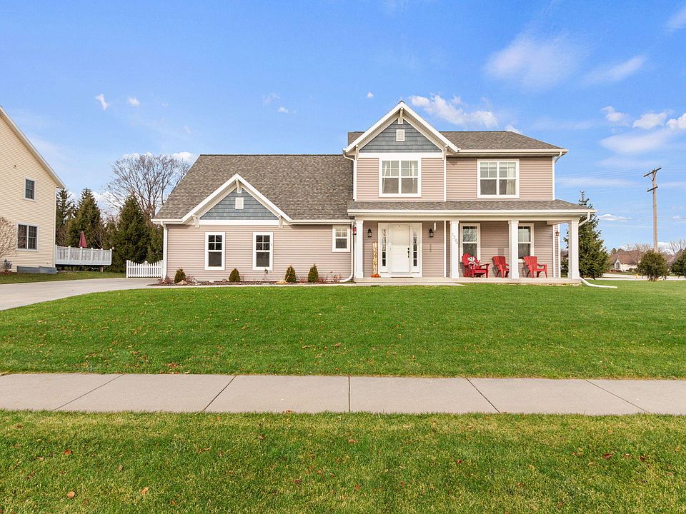 1st image of 1204 Upper Greystone Dr