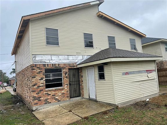 3rd image of 2615-2617 Phoenix Ave