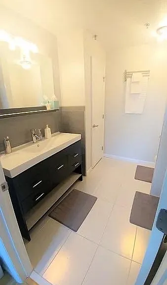 1220 Buttonwood St #106 — Photo 13
