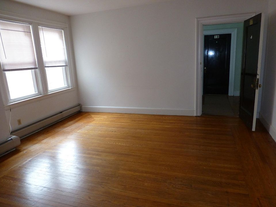 1st image of 217 Fountain St APT 17
