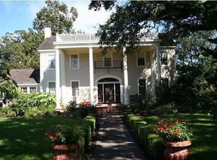 103 Edwards St, Abbeville, LA 70510