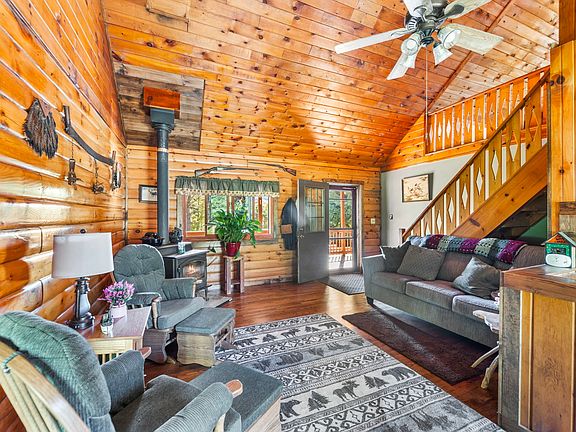 3rd image of 203 Shafer Rd