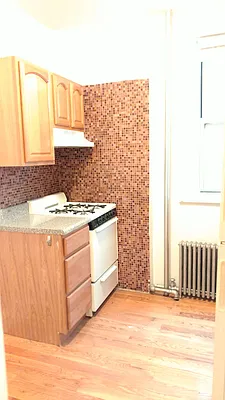 Rented by Roz Khan, LREB | media 1