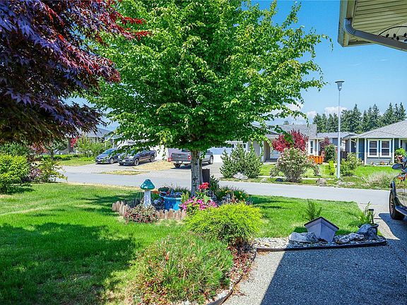 3rd image of 39 Strathcona Way