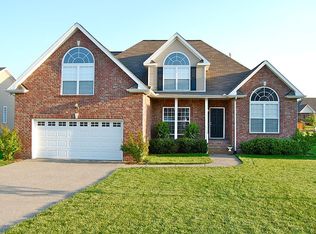 1295 Wentworth Dr, Gallatin, TN 37066