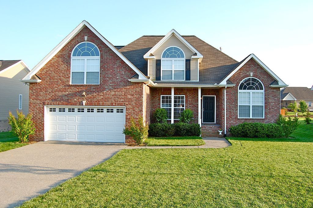 1295 Wentworth Dr - Property Image