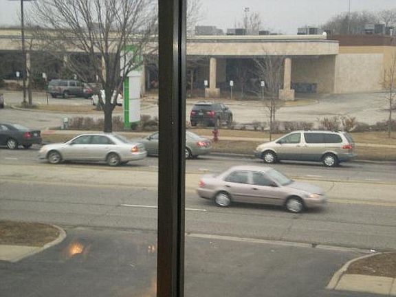 5th image of 5301 Touhy Ave