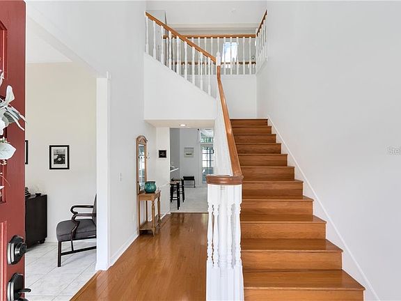 3rd image of 1480 Twin Oaks Cir