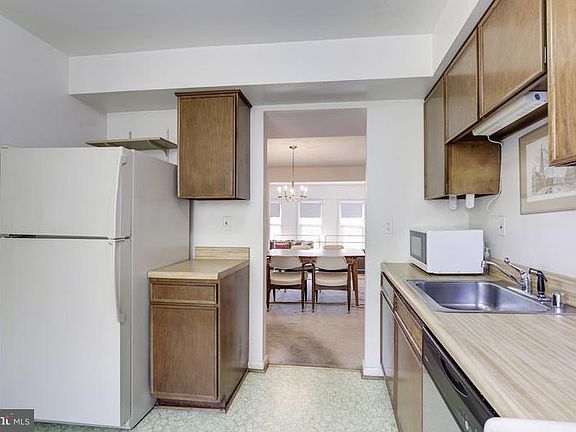 4th image of 6314 8th St