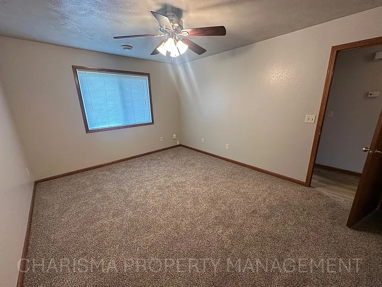 DBK Brandon Townhomes — Photo 12