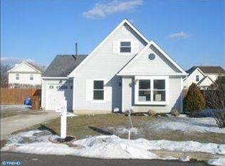 22 Fox Ln, Logan Township, NJ 08085