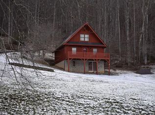 26 Amos Ln, Canton, NC 28716