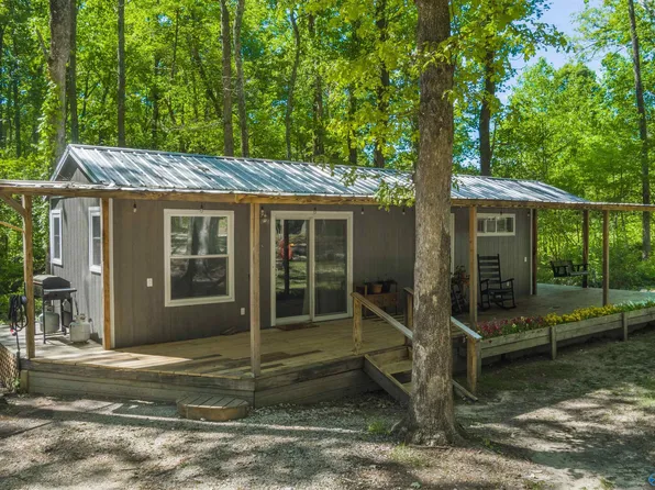 305 Golf Course Rd, Menlo, GA 30731