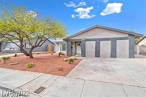 1st image of 6986 Pinebrook Ct