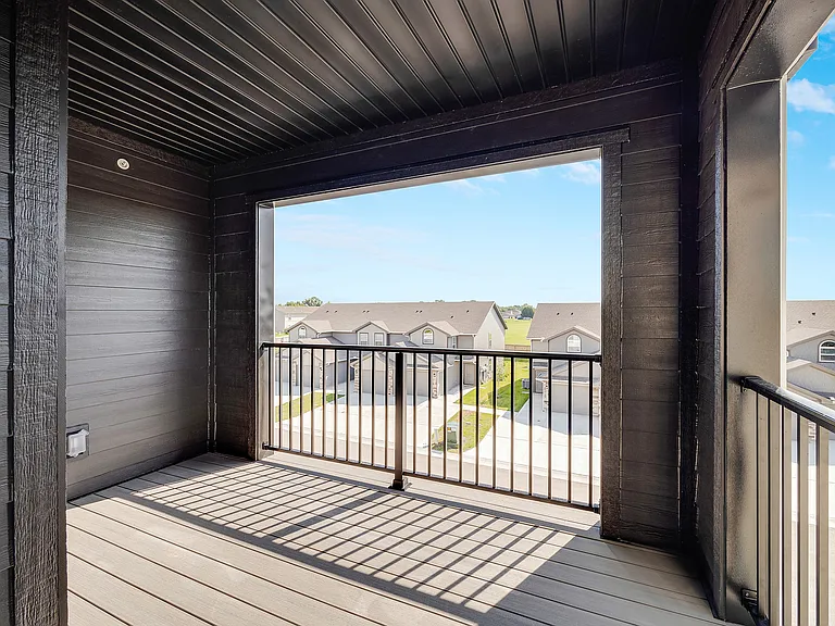 Copper Creek Apartments — Photo 78