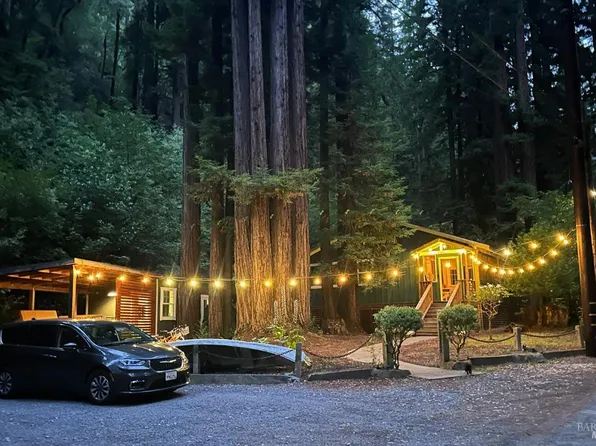 17131 Mount Jackson Trail, Rio Nido, CA 95471