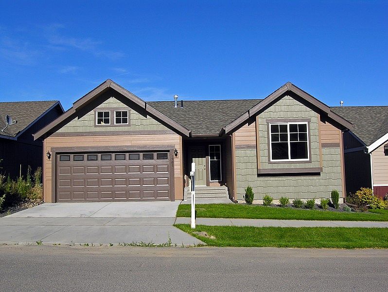 1st image of 1903 S Canyon Woods Ln