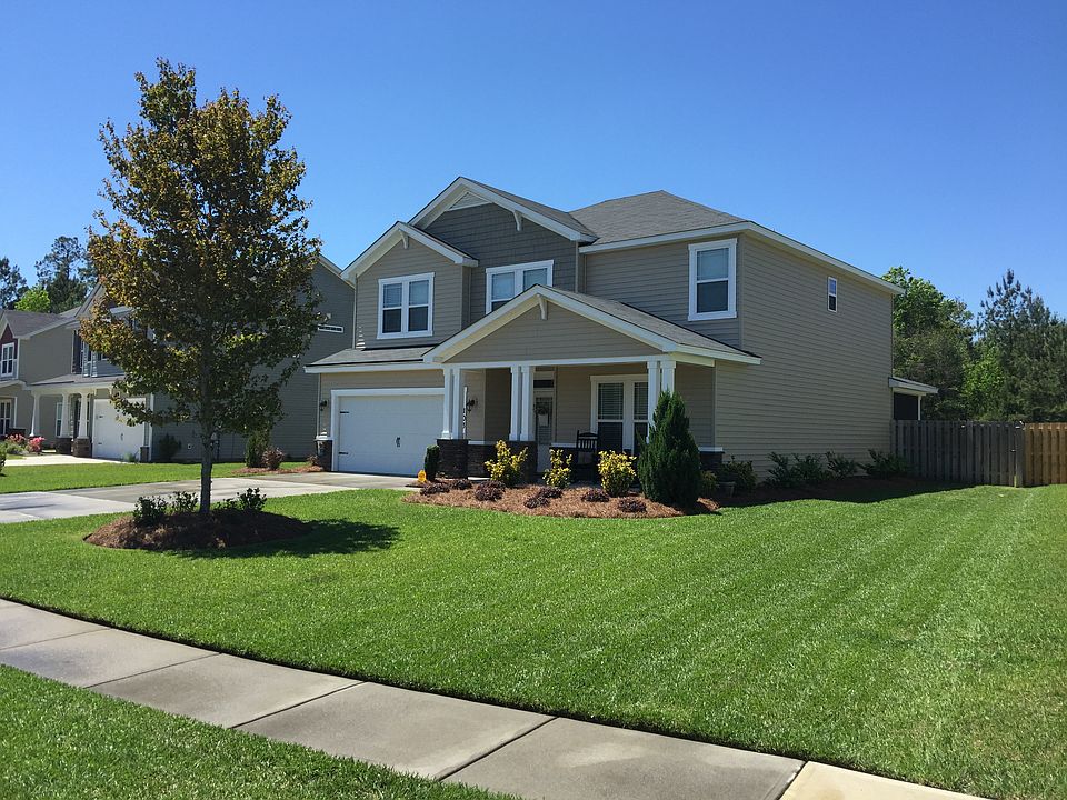2nd image of 103 Saint Marys Cir