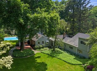 45 Sunderland Ln, Katonah, NY 10536
