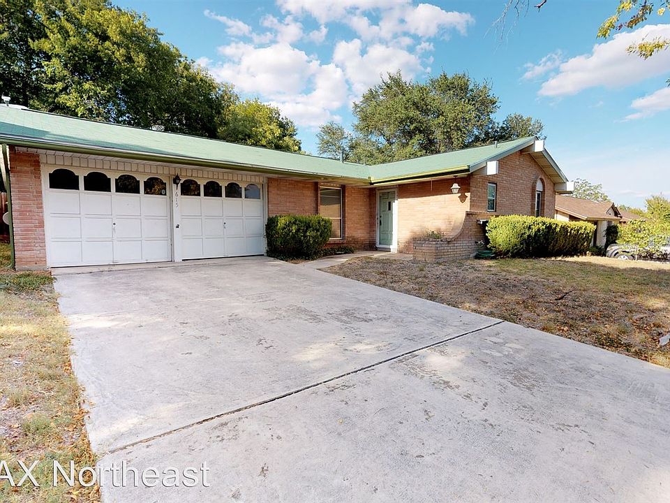 1st image of 615 Booth Dr