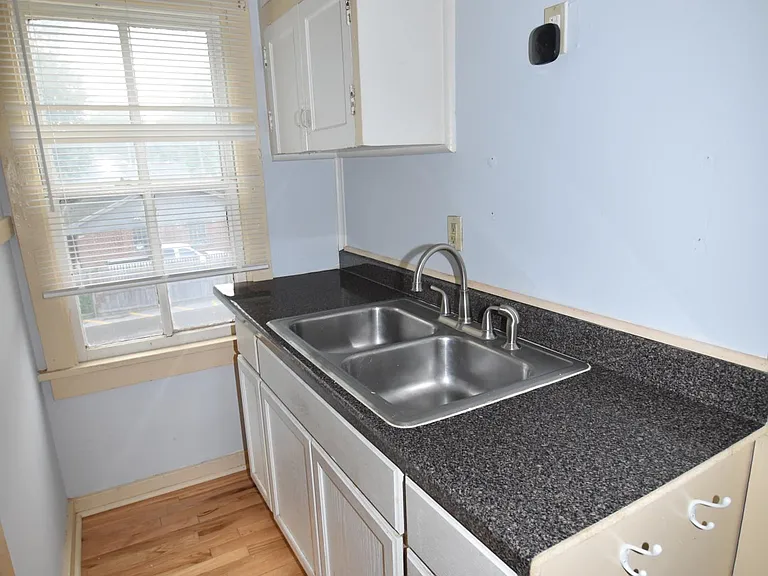457 Talma St #2 — Photo 7