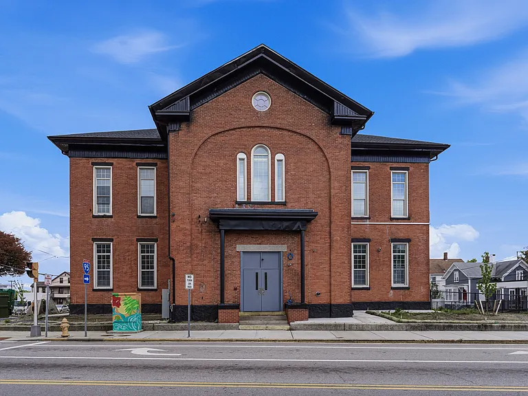 141 Power Rd — Photo 1