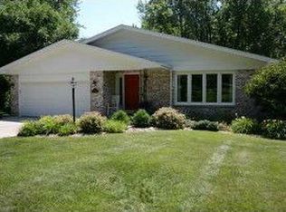 4293 Fox Meadow Dr SE, Cedar Rapids, IA 52403