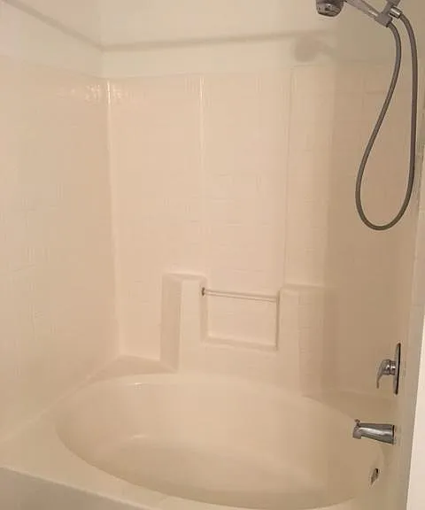 Bathtub