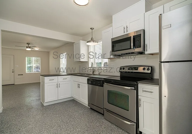 850 W Hazelwood St — Photo 8