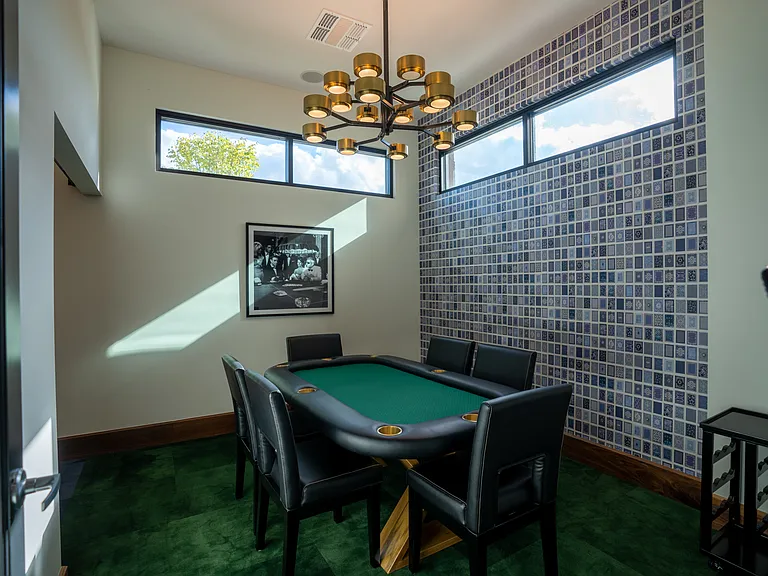 Liberty Grand — Photo 48