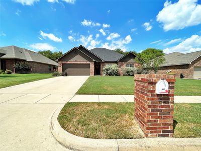 807 Brandt St, Grandview, TX, 76050