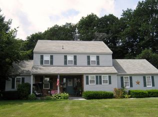 151 Old Post Rd, Pittsfield, MA 01201