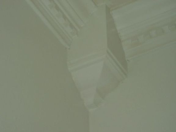 4th image of 715 S 1st 1/2 St