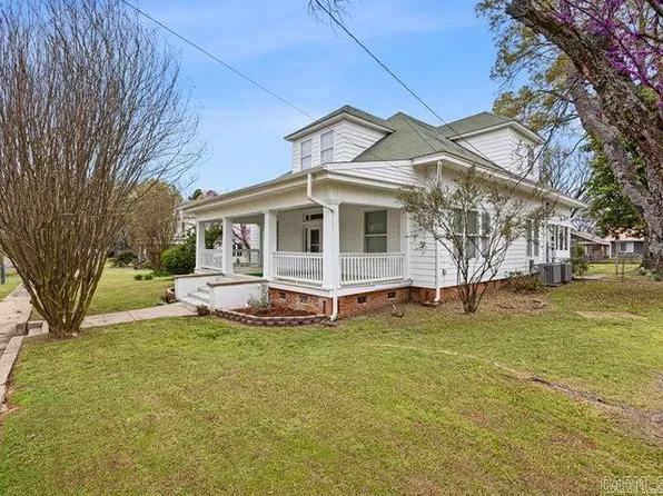 405 Avenue 1 NE, Atkins, AR 72823