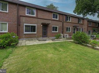 6 Hillside Rd, Greenbelt, MD 20770
