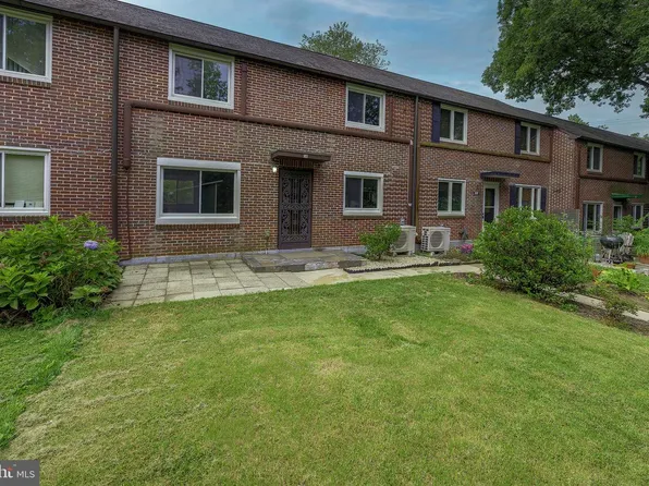 6 Hillside Rd, Greenbelt, MD 20770